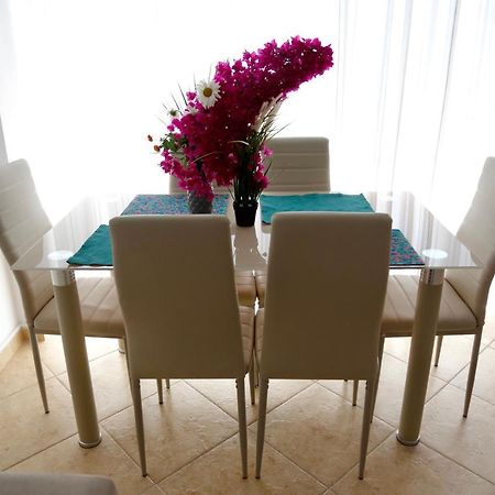 Sea La Vie Apartments Sarandë Esterno foto